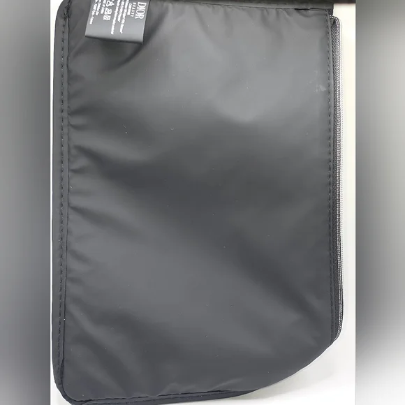 Dior Beauty Pouch - Picture 7 of 8